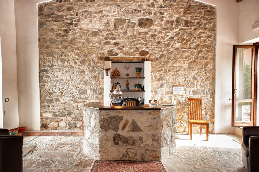 Agriturismo Case Tabarani Collesano Eksteriør billede