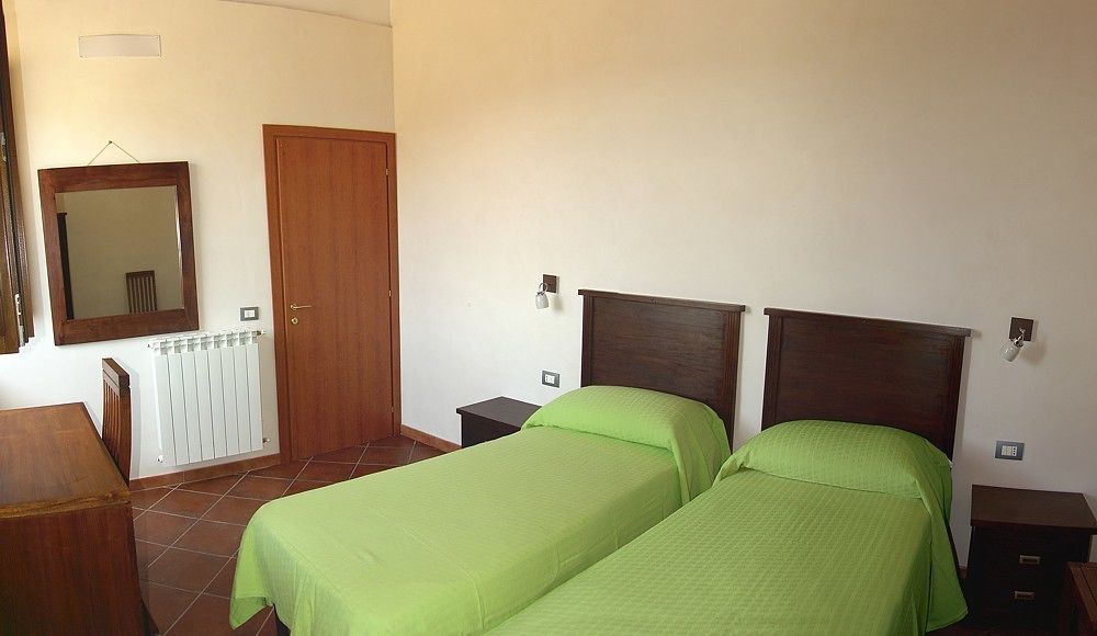 Agriturismo Case Tabarani Collesano Eksteriør billede